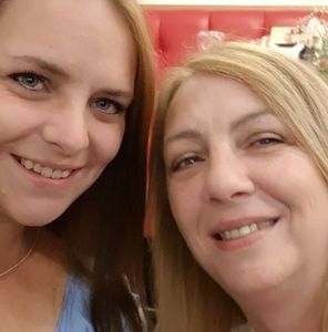 Meet your Posher, Mhari